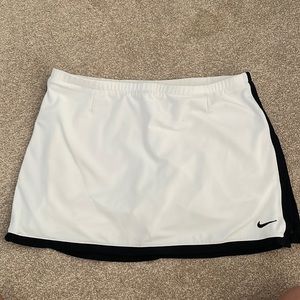 Nike tennis skirt